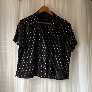 Linda Allard Ellen Tracy Black Silk Polka Dot Button-Down Blouse – Elegant Notch
